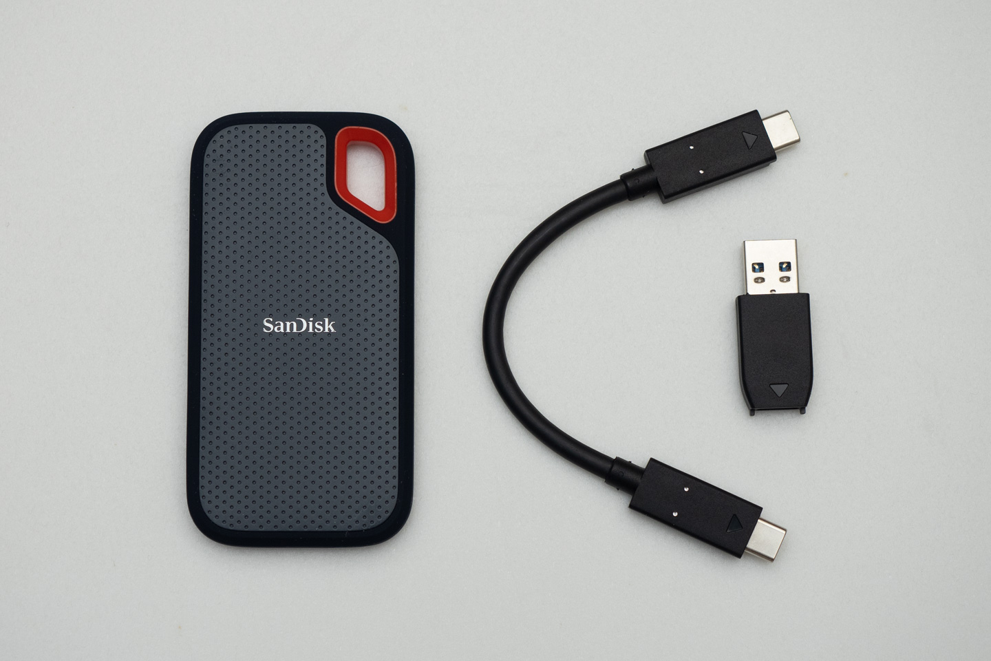 Sandisk の外付け SSD Extreme Portable 2TB を試した話 | Interest 